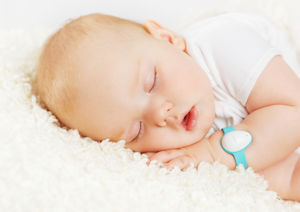 Neebo Baby Sensor-Armband: Vitalwerte deines Babys im Blick