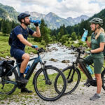 Outdoor mit eBike und Wasserflasche